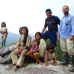 Fundacion atelopus with arhuaco del sogrome indigenous people - credit fundacion atelopus